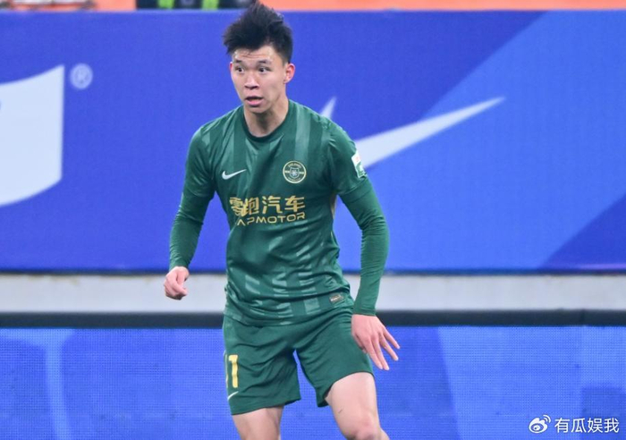 大连英博首胜卫冕冠军海港 浙江逆转摆脱负分困