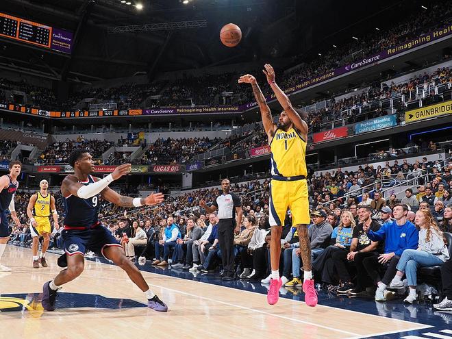 快船四连胜登西部第八 伦纳德准绝杀掀翻步行者