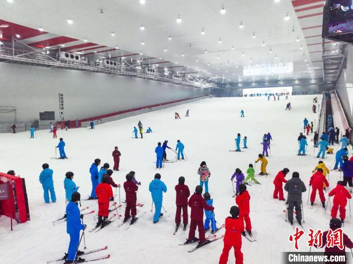 西安启动体育惠民消费券发放 500万元支持冰雪健